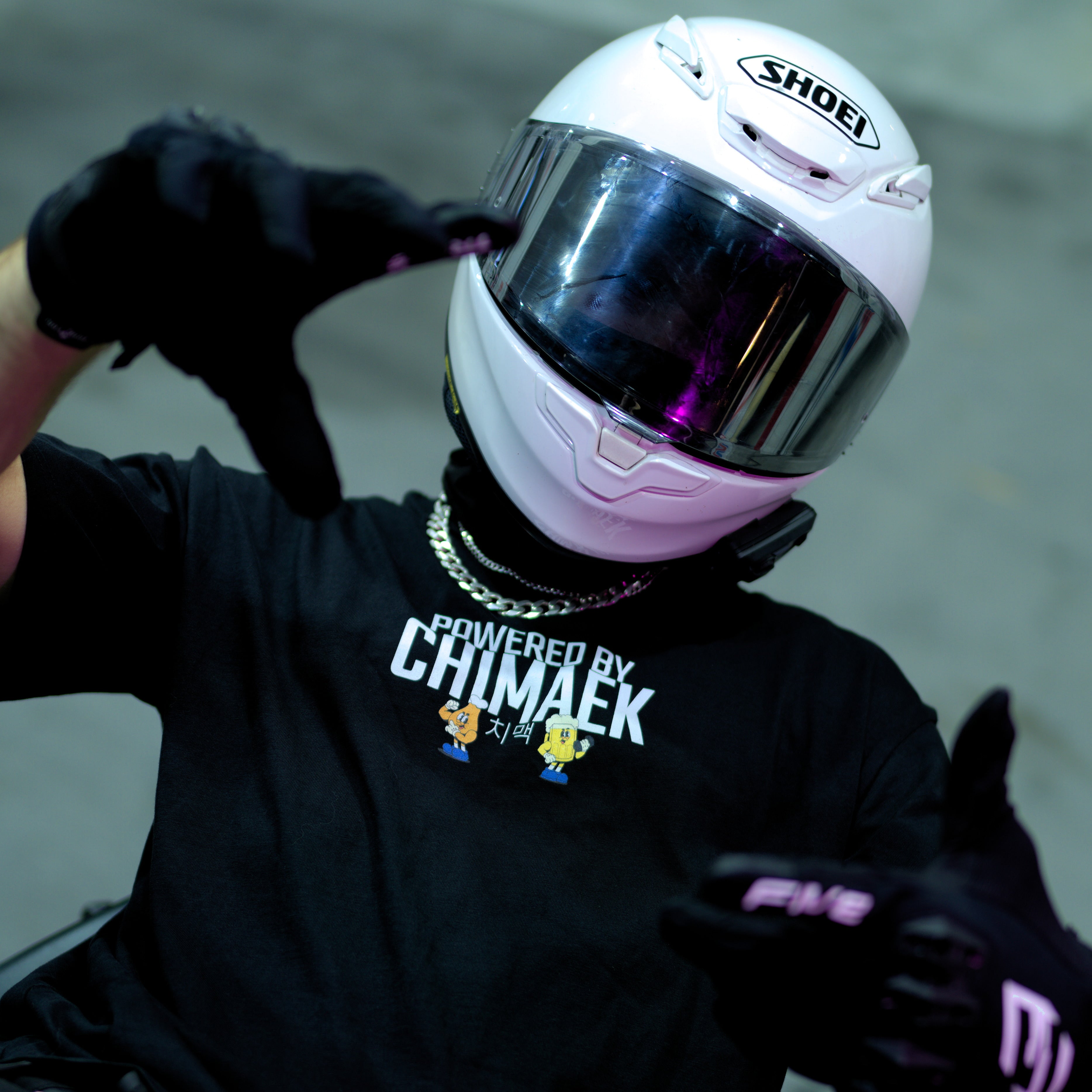 POWERED BY CHIMAEK (CHICKEN & BEER) 치맥 - OVERSIZED TEE | SHRED THREADS